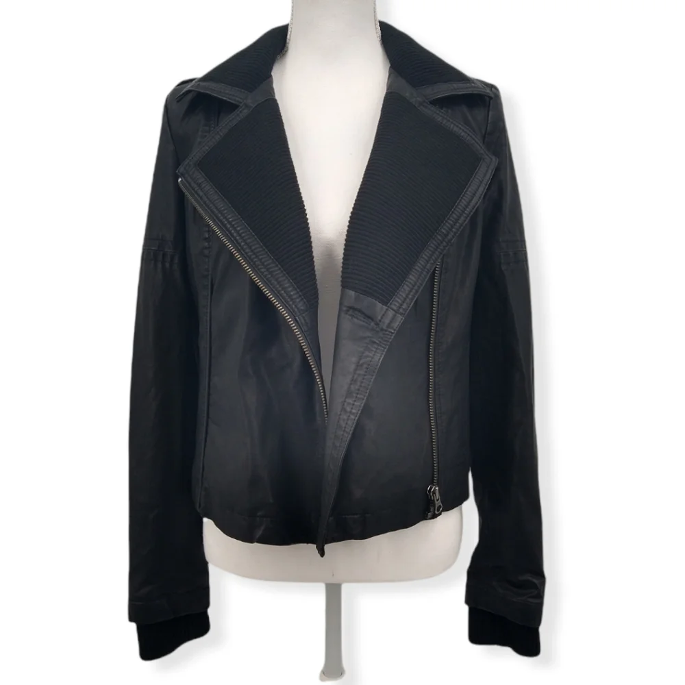 Free People Women's Black Faux Leather Asymmetrical Zip Collared Moto Jacket Sz2 - Picture 4 of 16